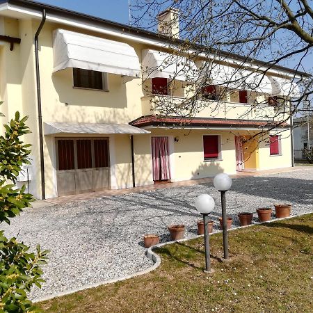 Готель Borgo Barucchella Sant'Andra Екстер'єр фото