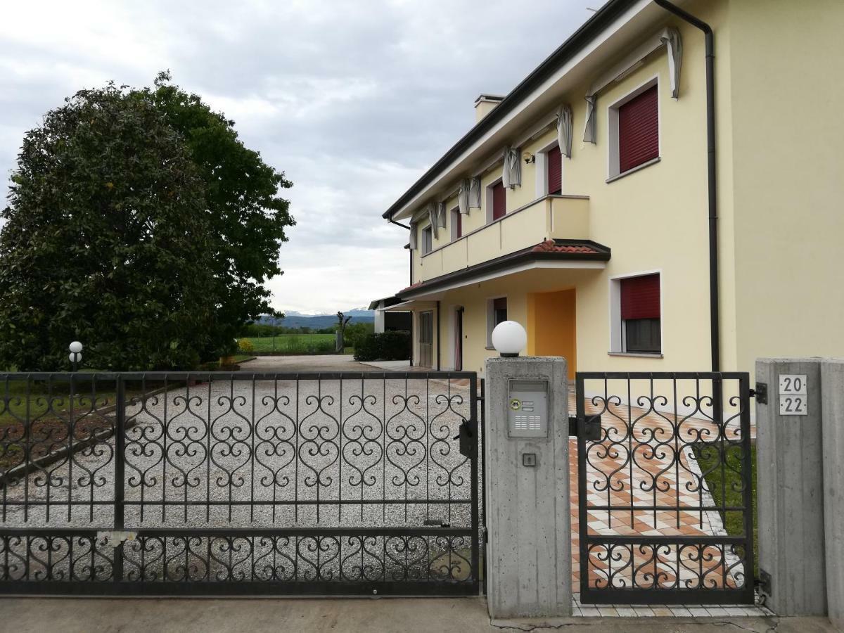 Готель Borgo Barucchella Sant'Andra Екстер'єр фото